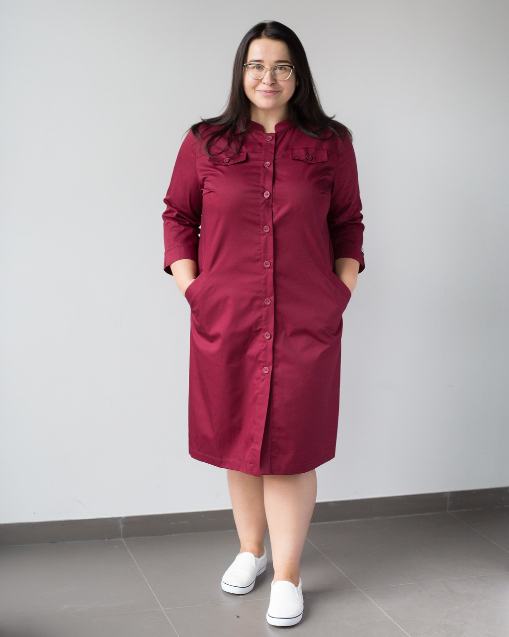 

Медицинский женский халат Валери марсала +SIZE (арт. 1090565233), Бордовый